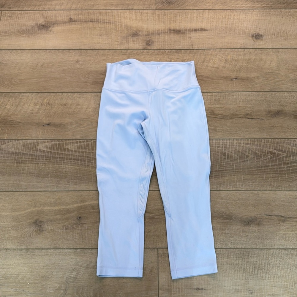 Sky blue lululemon cropped pants brand new almost never worn